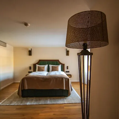 Ratsmuehle ホテル